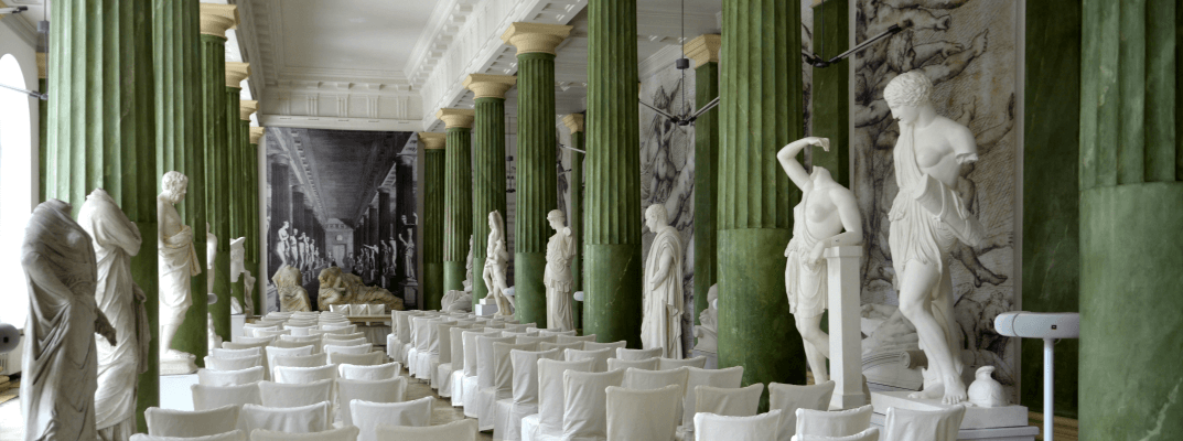 Where do we greet each other? In the Columned Hall – an unusual venue at the University